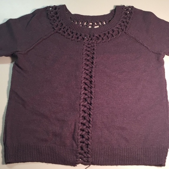 Kaisely Sweaters - Very cute sweater with cute design!